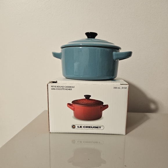 NIB Le Creuset Turquoise Mini Cocotte 10cm - Picture 5 of 16